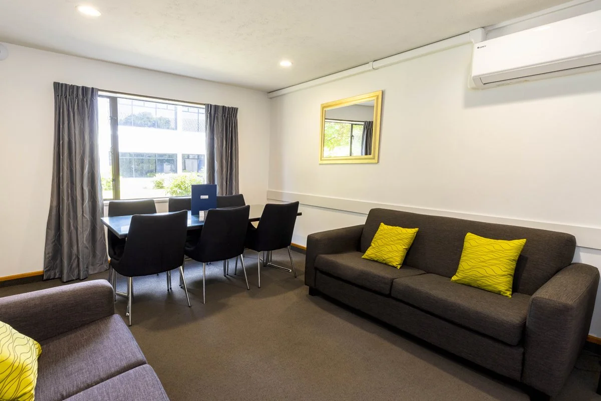 Airport Gateway Motel - 808-1.jpg