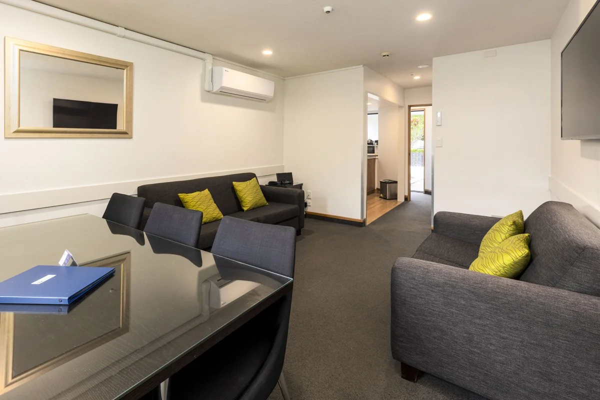 Airport Gateway Motel - 808-2.jpg