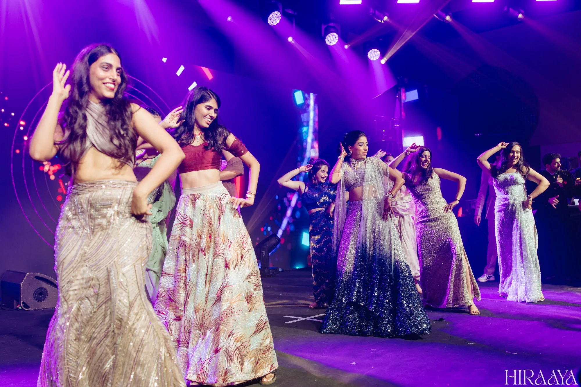 Sakshi Somansh, Hiraaya by Aayushi, The Theatre Dubai Fairmont, Unique Wedding Event Idea, Unique Wedding Theme, Indian Wedding Photographer, Luxury Wedding Photographer Dubai, Mumbai-165.jpg