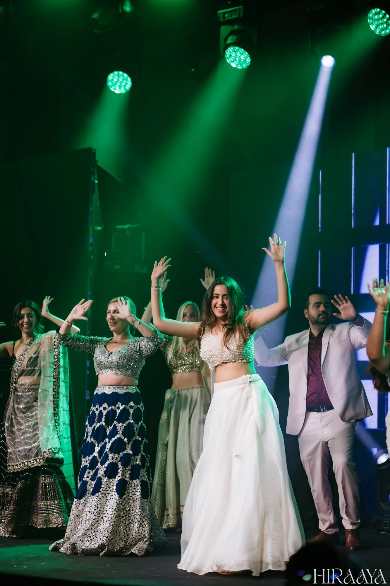 Sakshi Somansh, Hiraaya by Aayushi, The Theatre Dubai Fairmont, Unique Wedding Event Idea, Unique Wedding Theme, Indian Wedding Photographer, Luxury Wedding Photographer Dubai, Mumbai-162.jpg