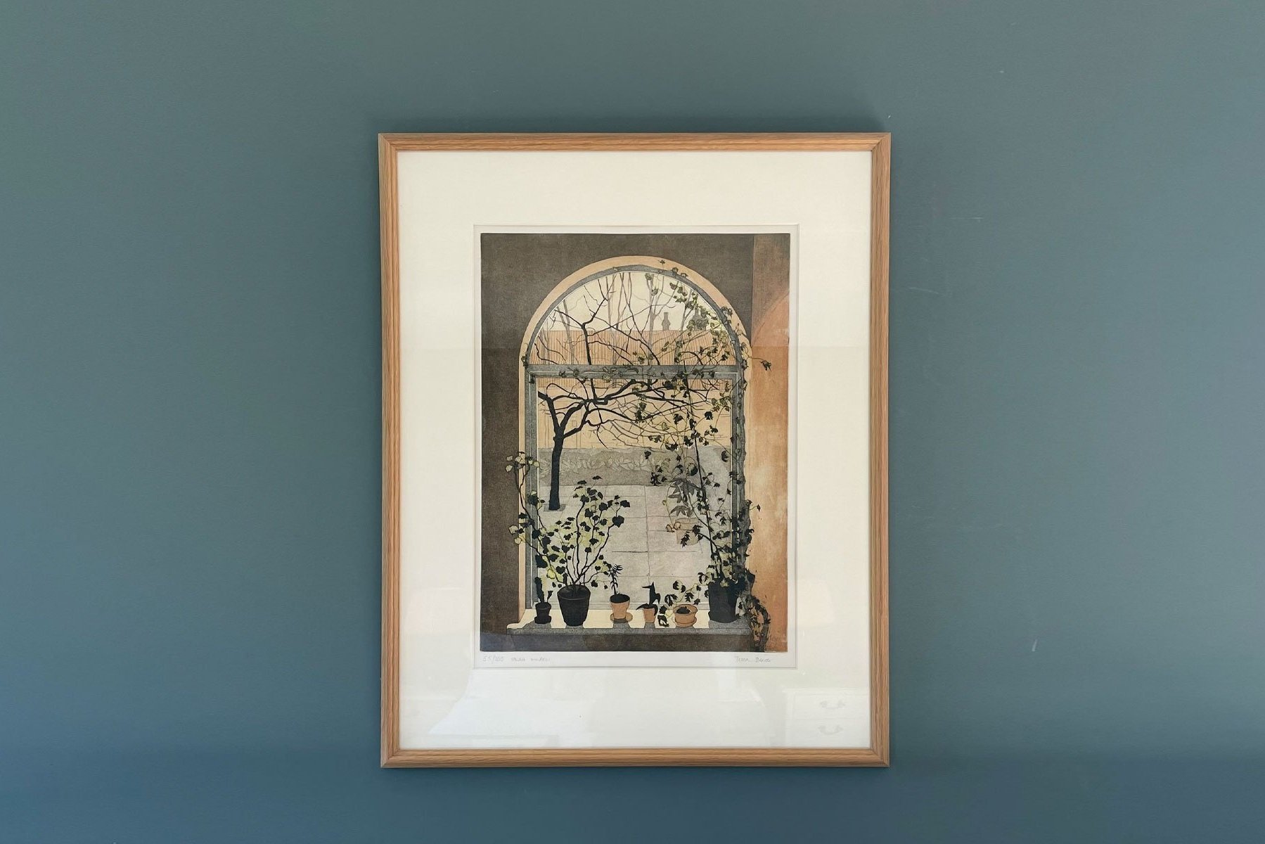 STUDIO WINDOW