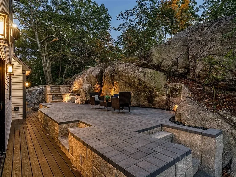 Dexter - Patio 1.webp