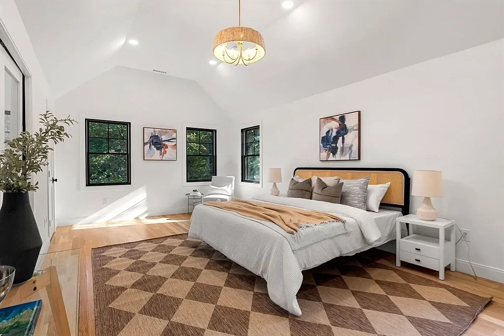 Dexter - Primary Bedroom.webp