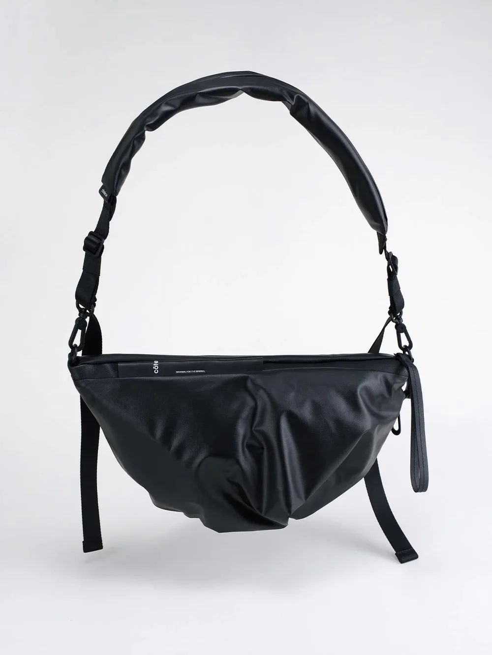 【Cote&Ciel】Mini Duffle Raven Black Cote & Ciel Mini Duffle Bag | Raven Material | Black – Sportique