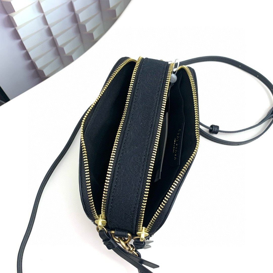 tb camara bag 2.jpeg