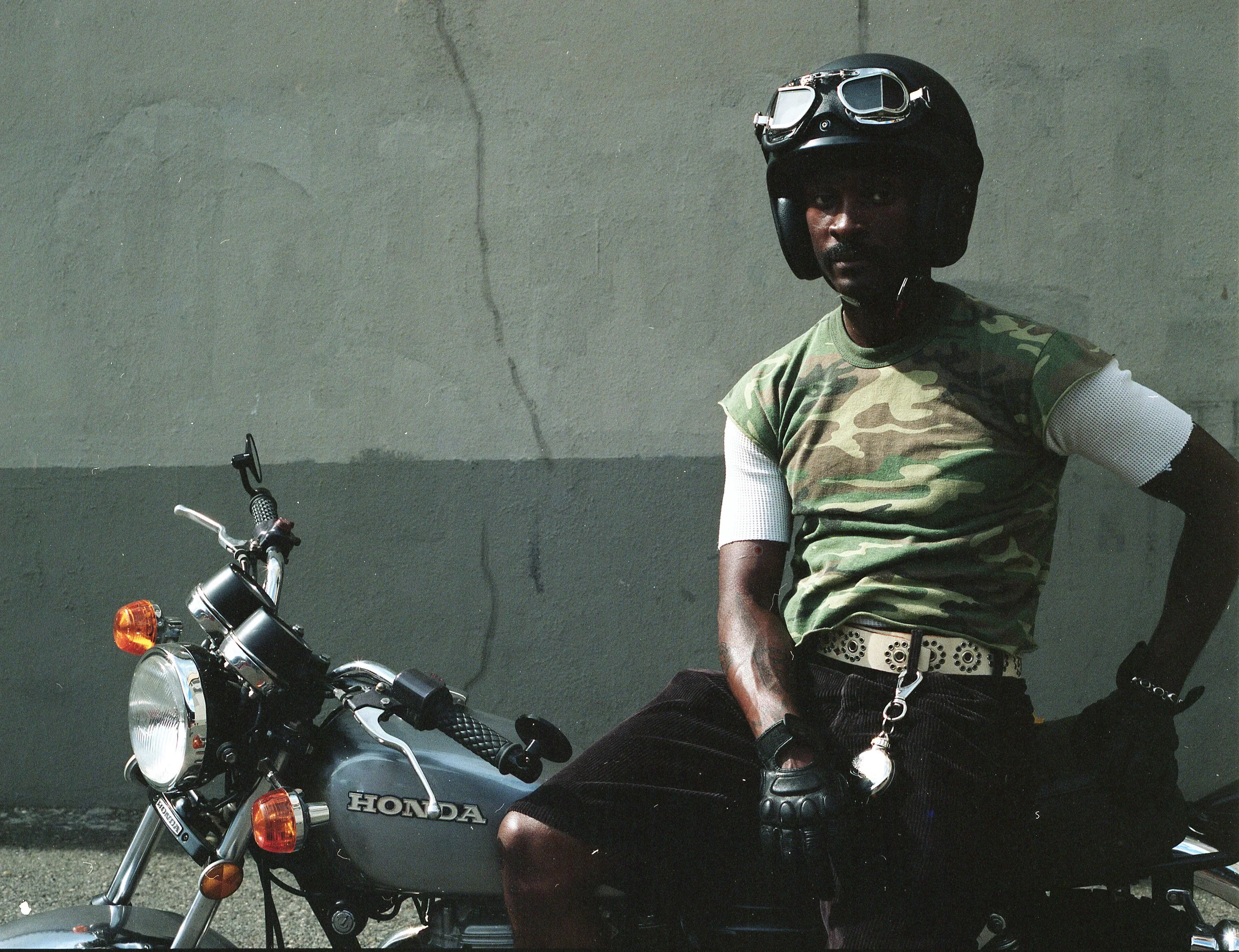TOBACCO019.jpg