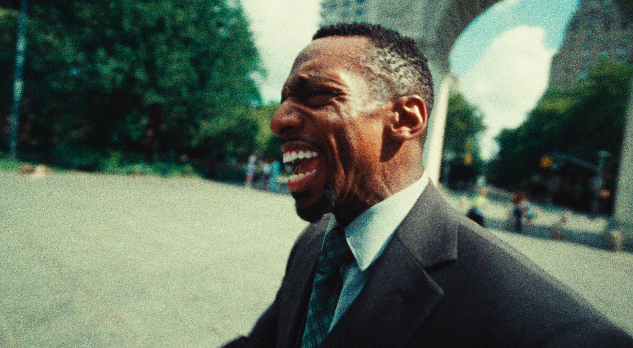 GDLUxDAAD_stills 03.png