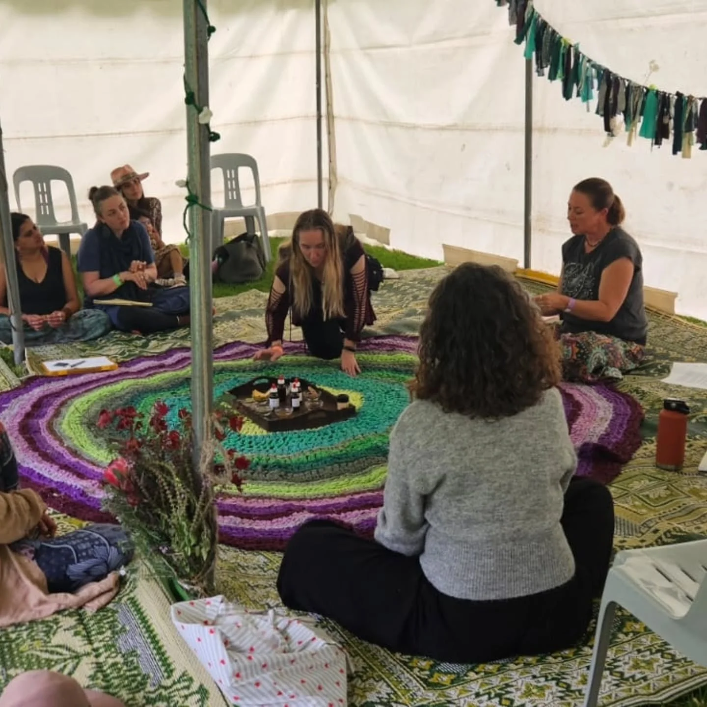 I spent last weekend amongst my sisters at Wise Women Gathering - a beautiful, nurturing weekend gathered in community on Darug country. 

I was honoured to be amongst the educators for the weekend and offered a workshop on Herbal Medicines for the P