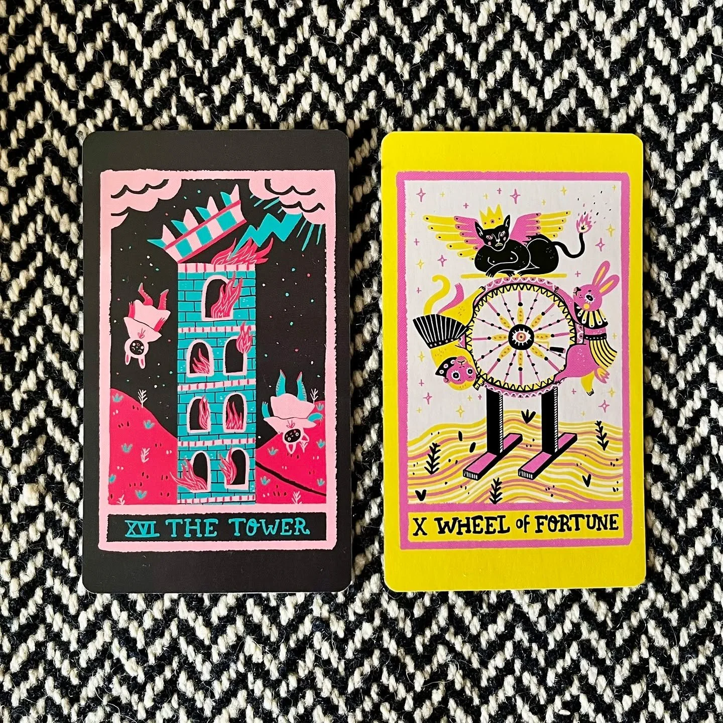 This month's inquiry is inspired by the @coactiveleaders' Process coaching principle, what we can (and can't) be with, and wanders through reflections on...

▶ navigating #radicalchange,
▶ the paradox of change as a constant,
▶ conflicts vs. tensions