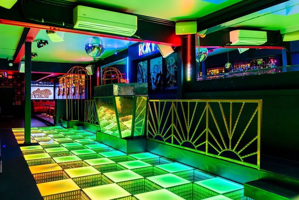 Bar photo 1