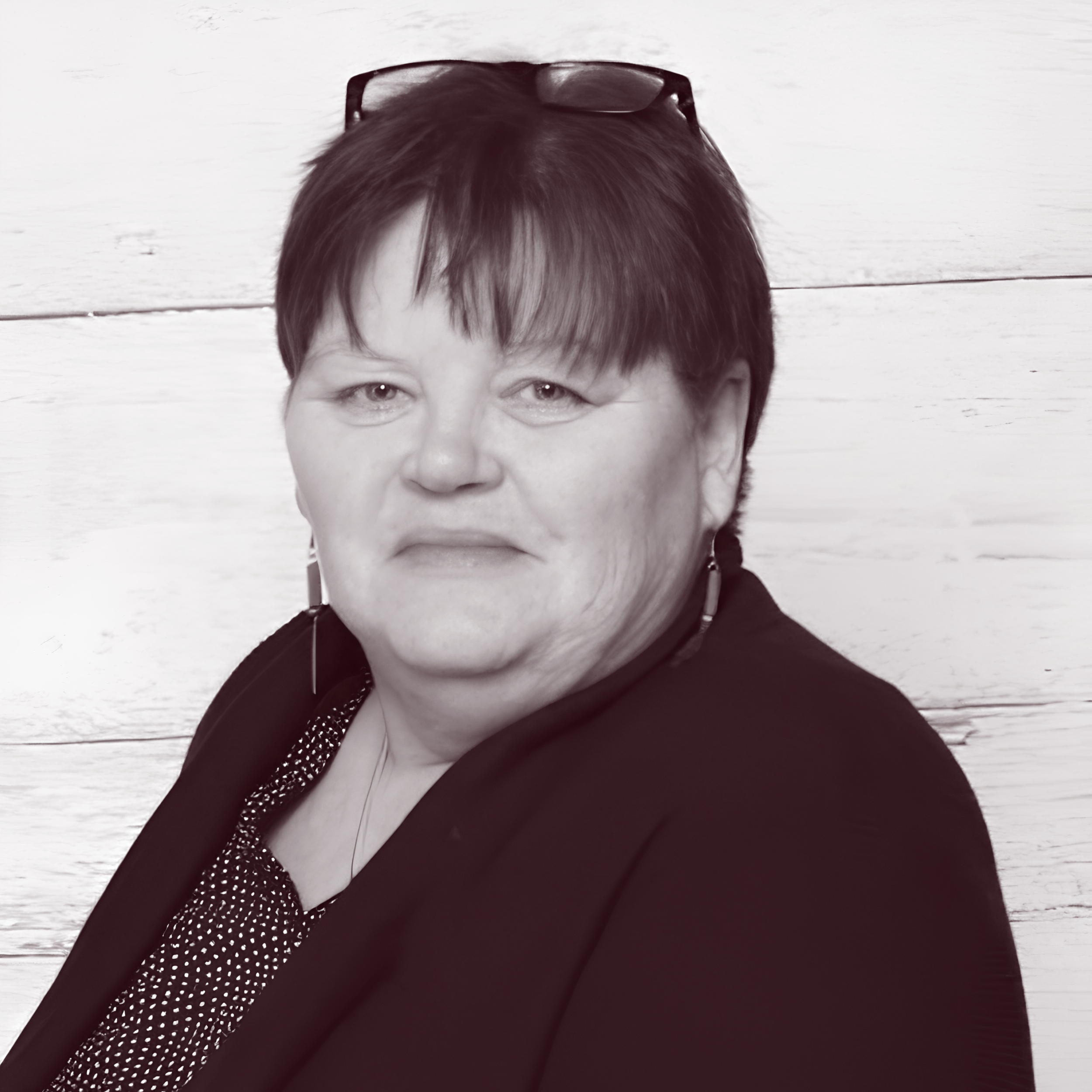 Theresa Fraser