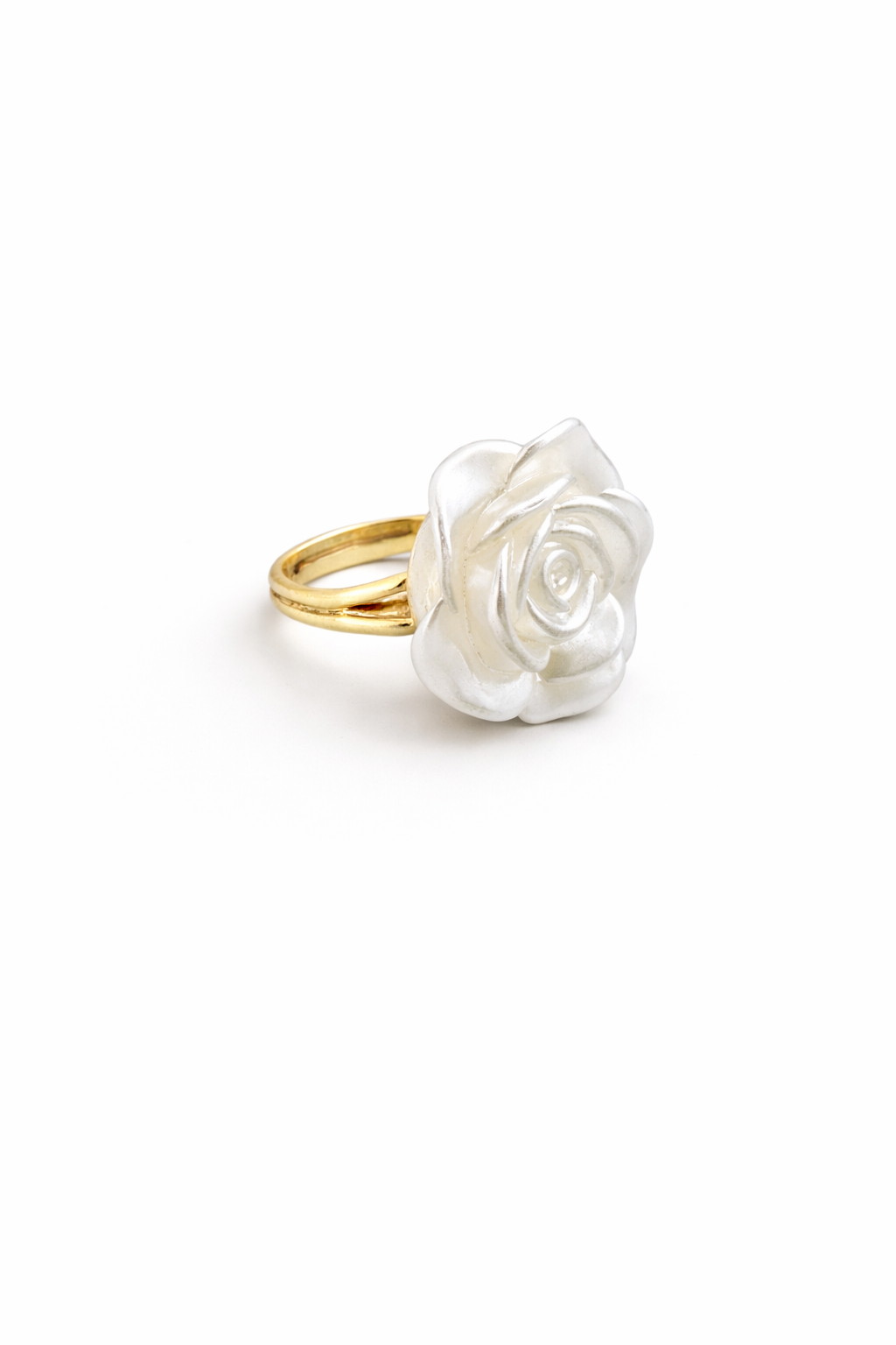 Gold Flower Ring.png