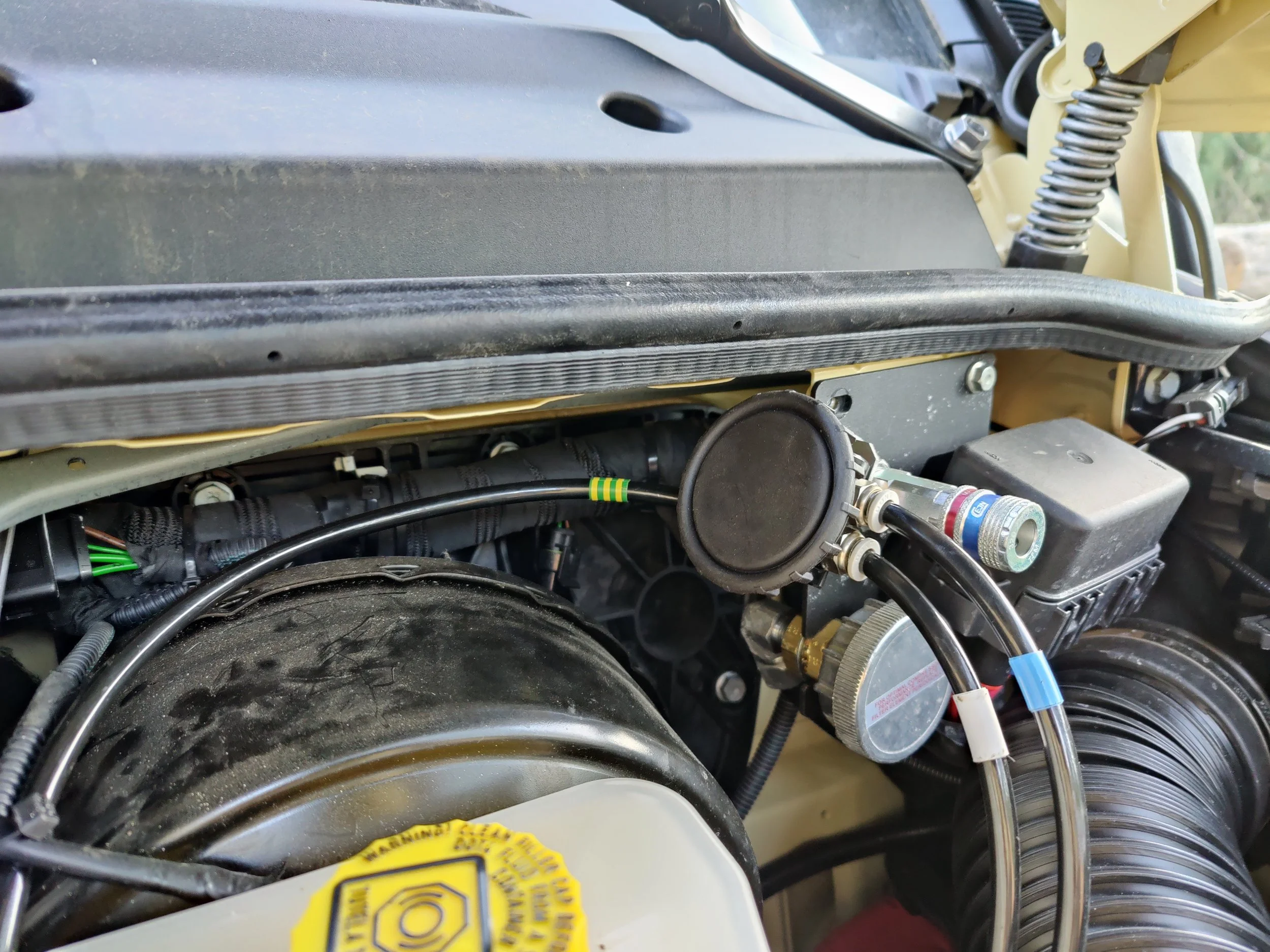 Raised breathers for differentials, gearbox and transfer case