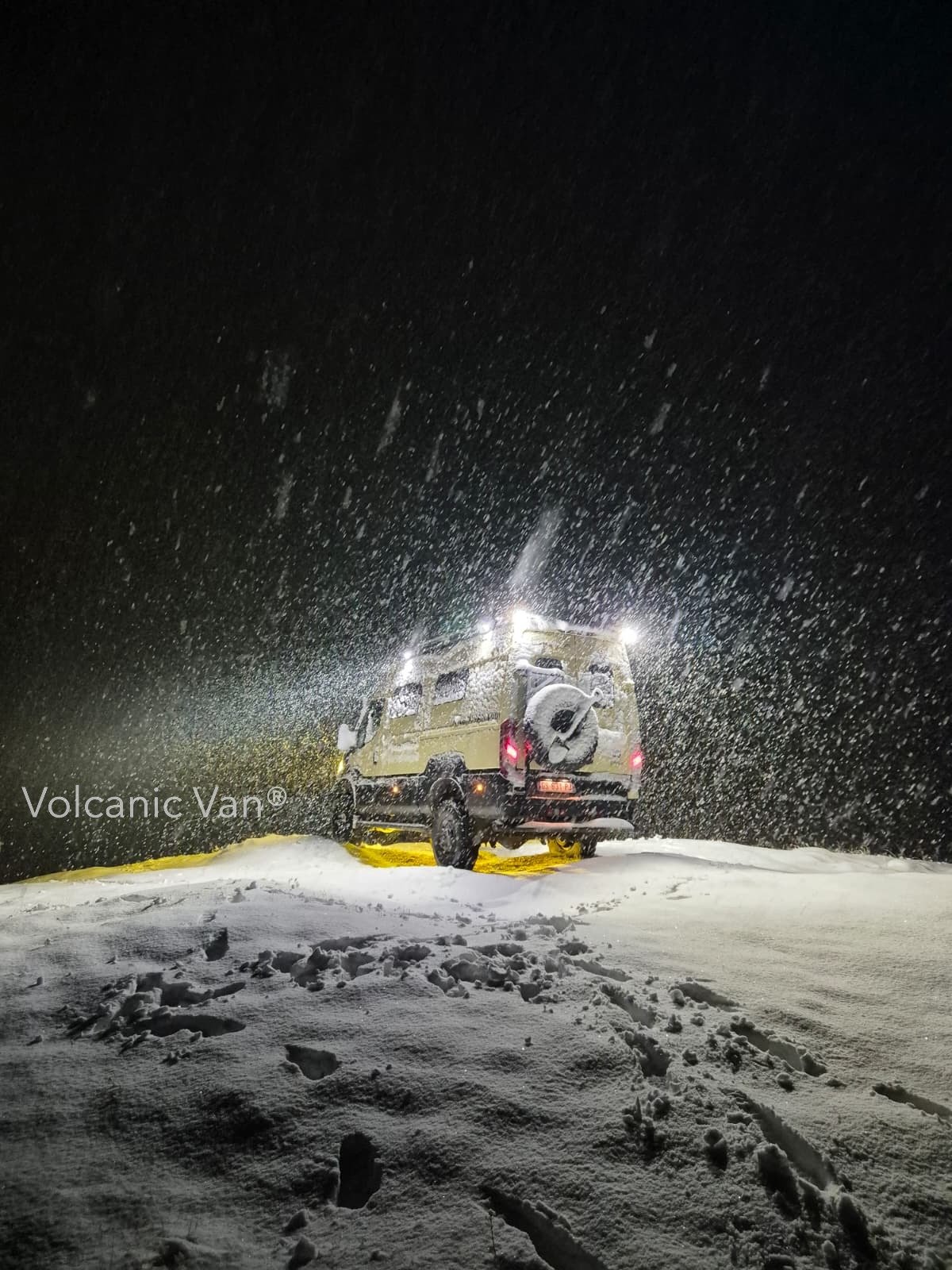 Iveco Daily 4x4 Volcanic Van