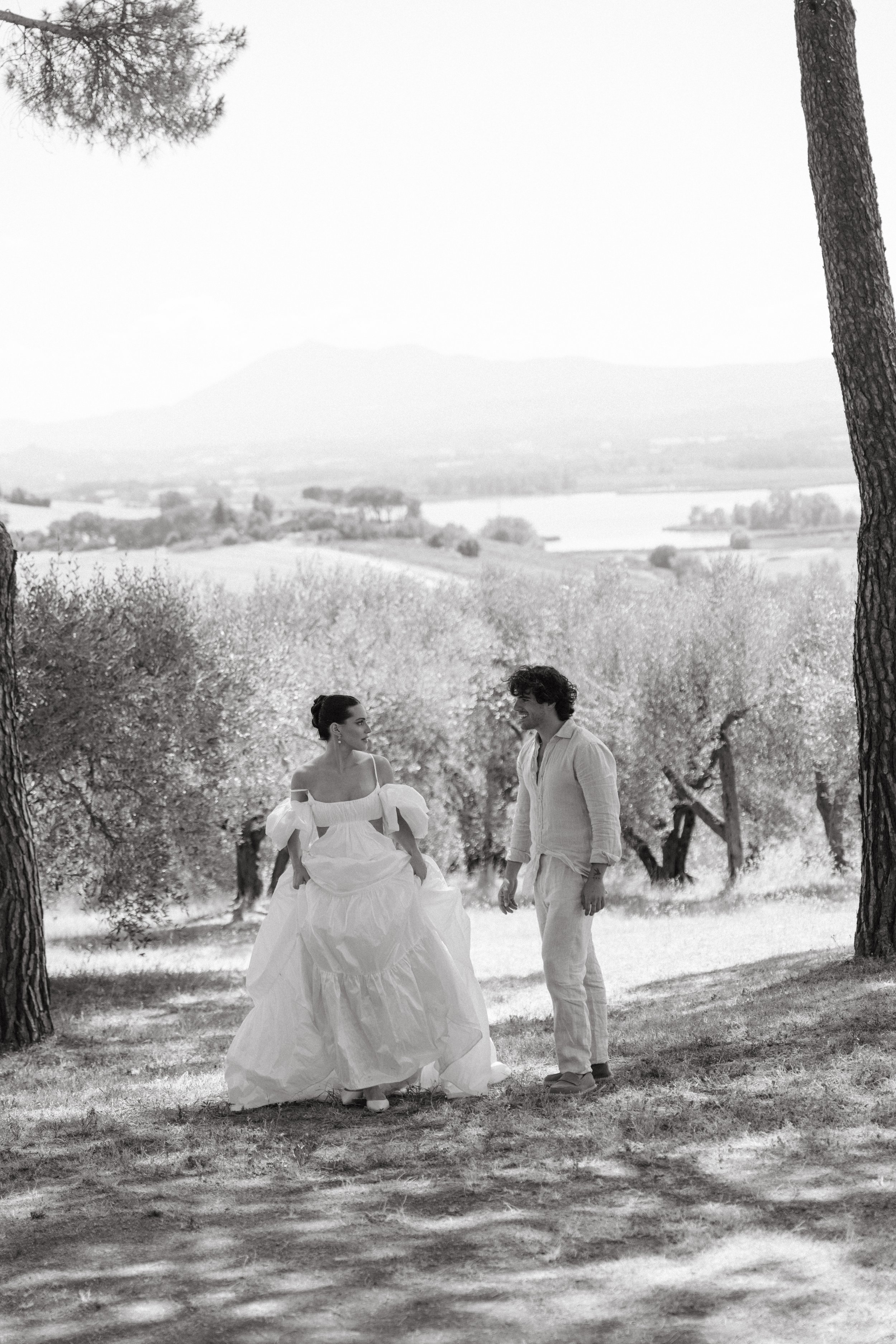 candid couple portraits at villa cozzano wedding venue