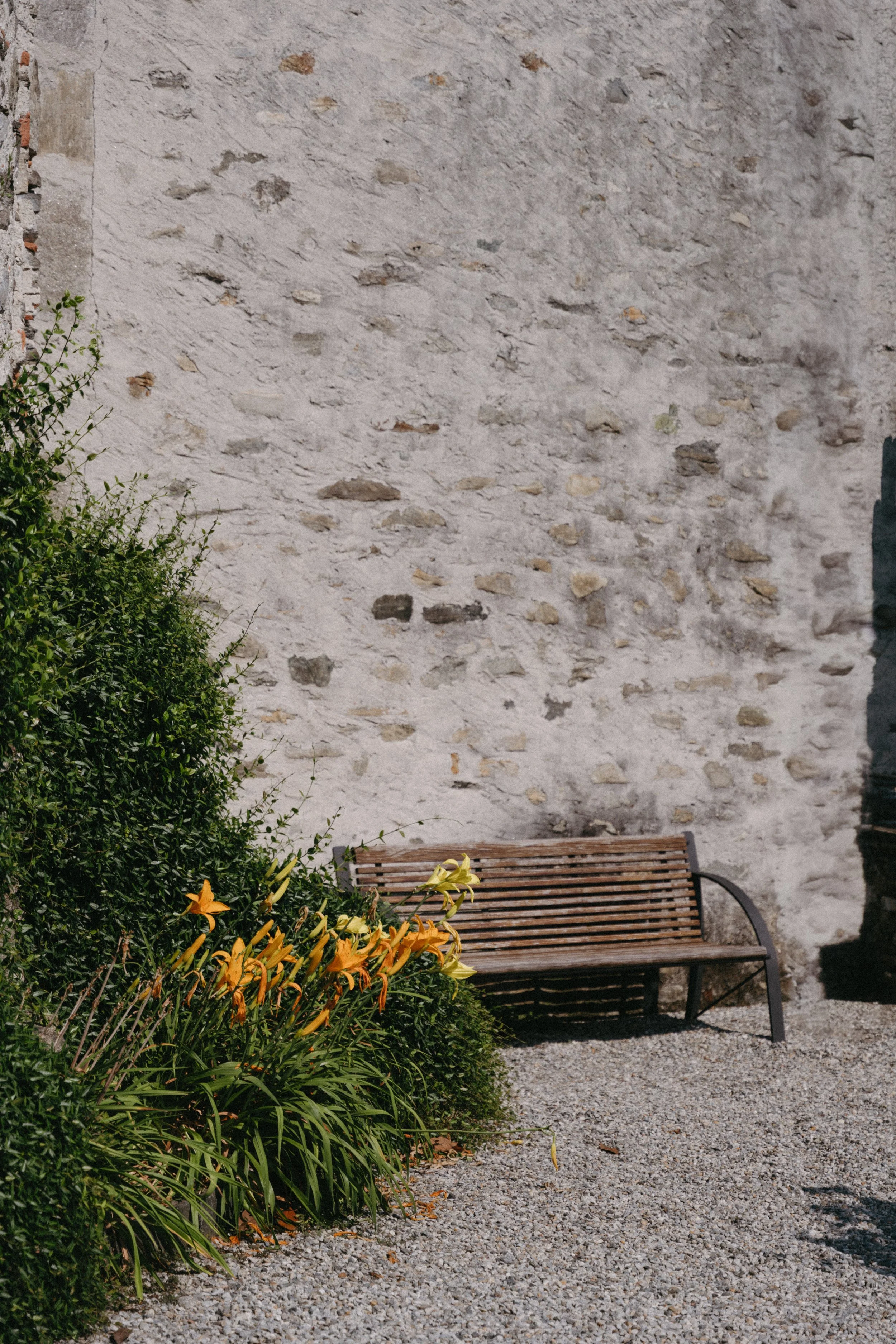 outdoor bench at Villa San Quirico, Minusio