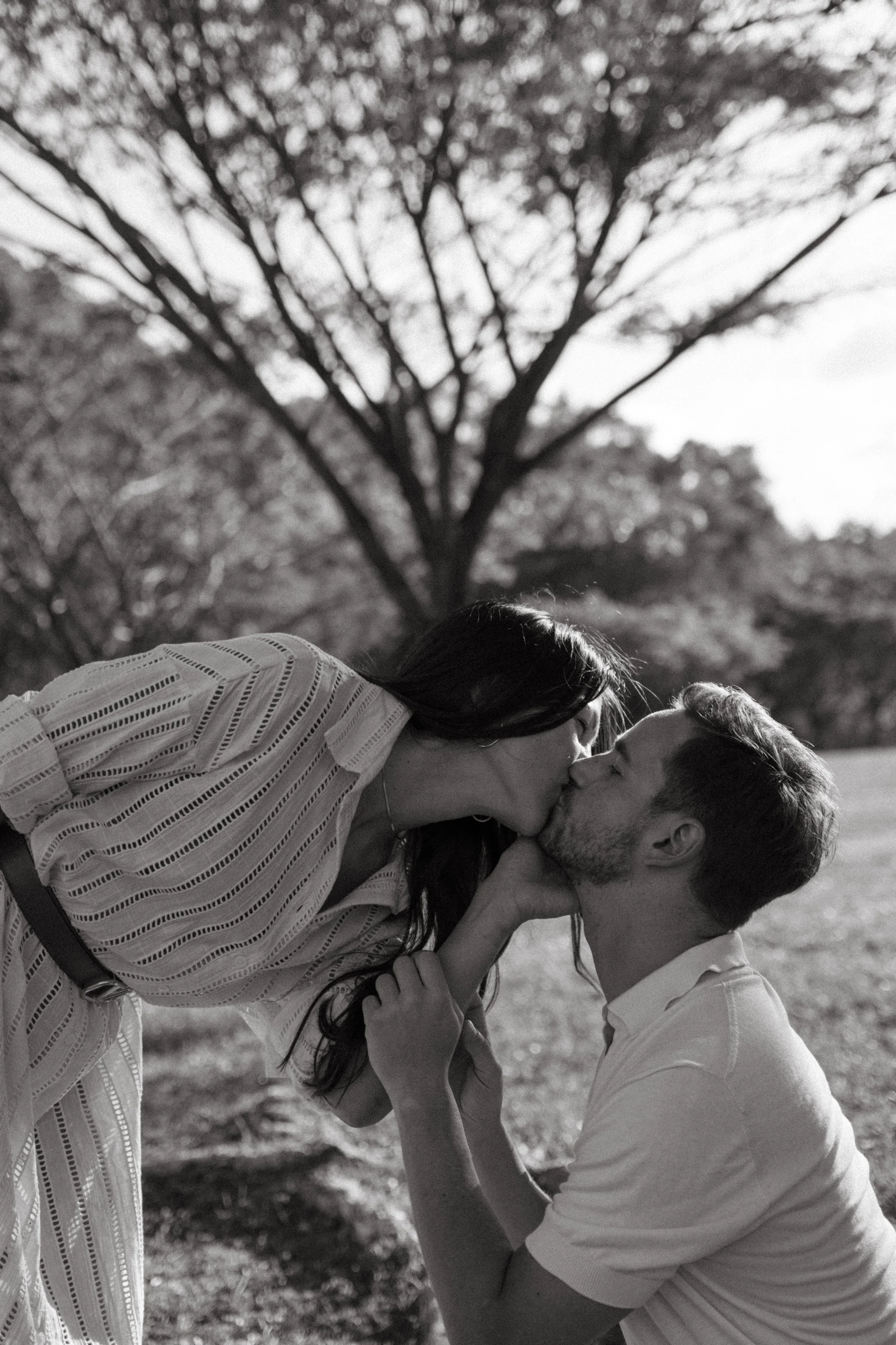 tender kiss during Koh Kaew Lake Couple Photoshoot