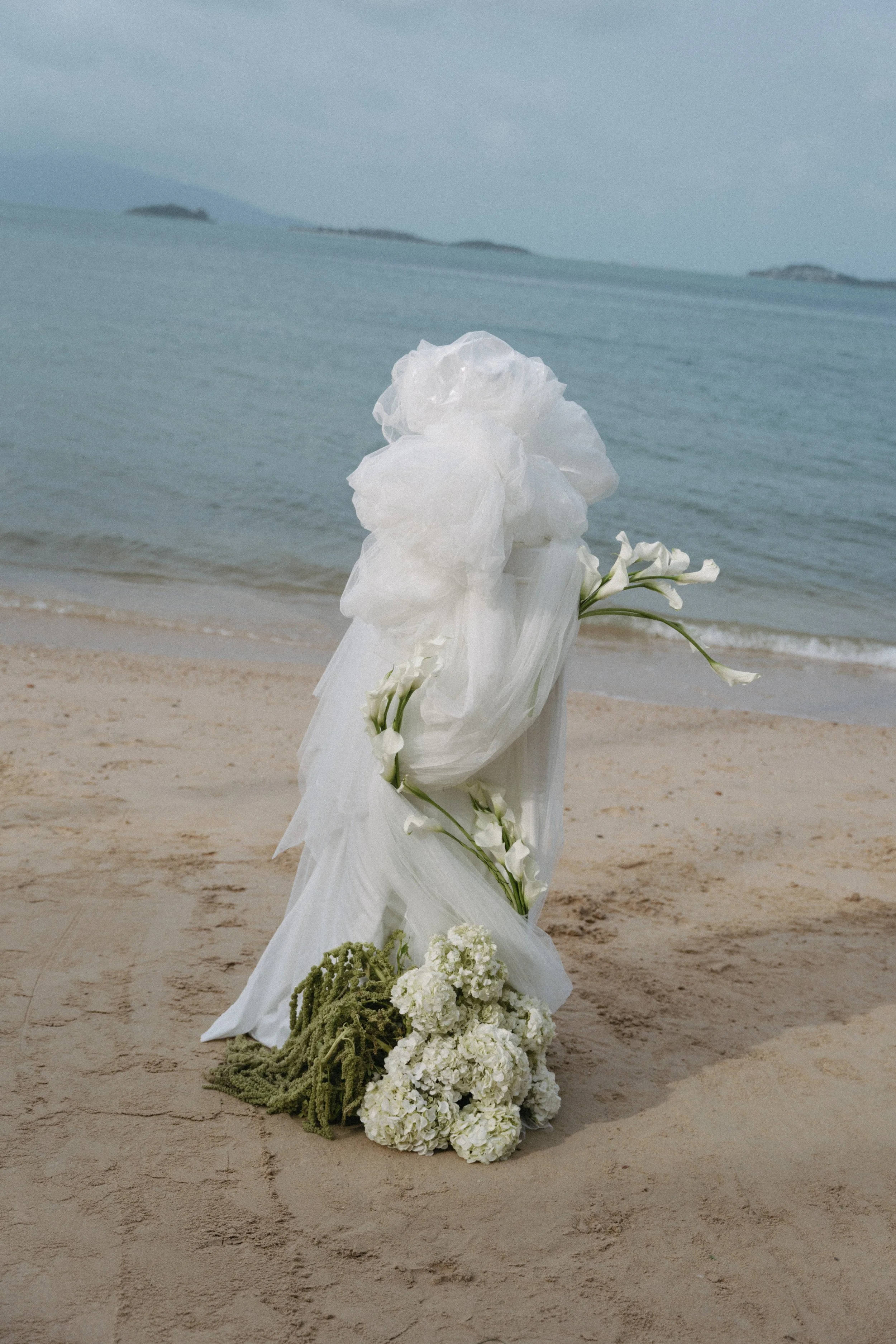 organic structural wedding arch styling for outdoor wedding ceremony in koh samui