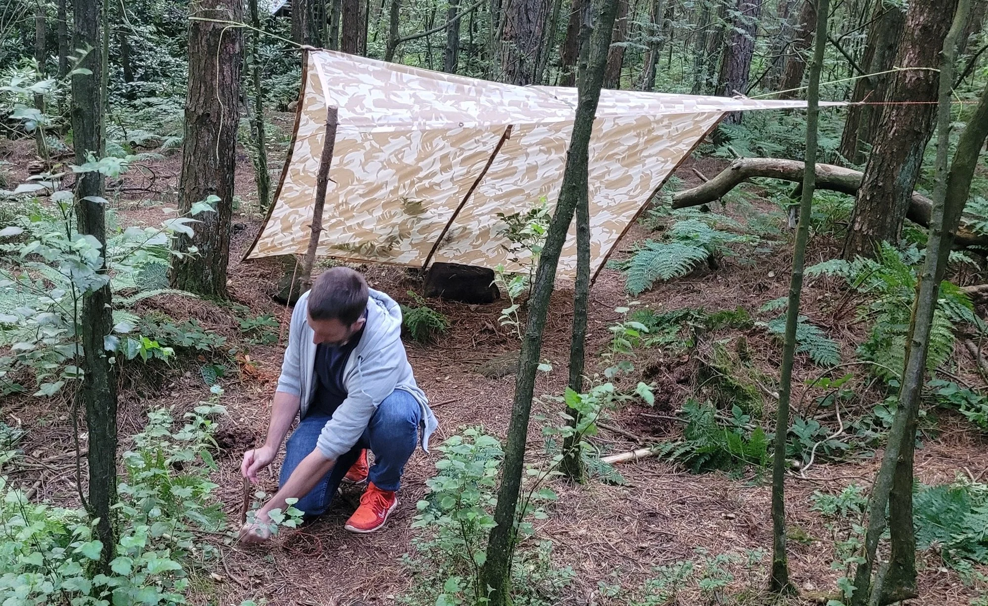 Bushcraft - Tarps &amp; Knots