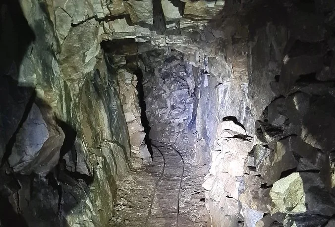 Typical Derbyshire lead Mine passage