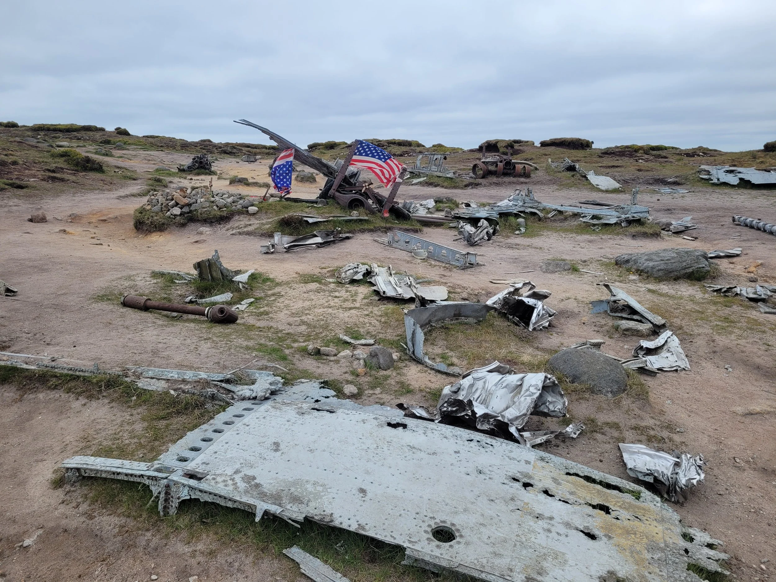 B29 Wreck - Various parts