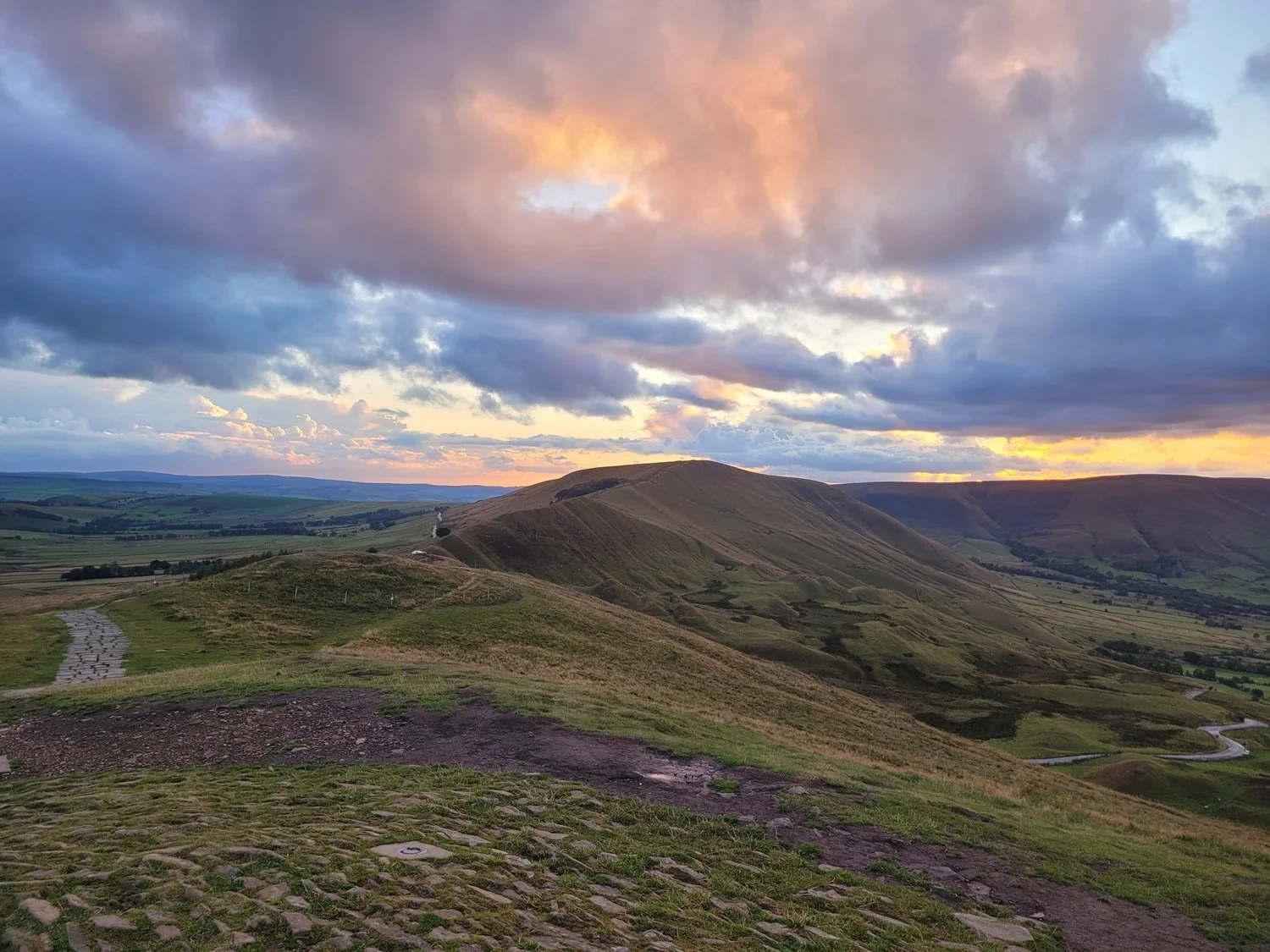 Mam Tor sunset 4 Sept 2025