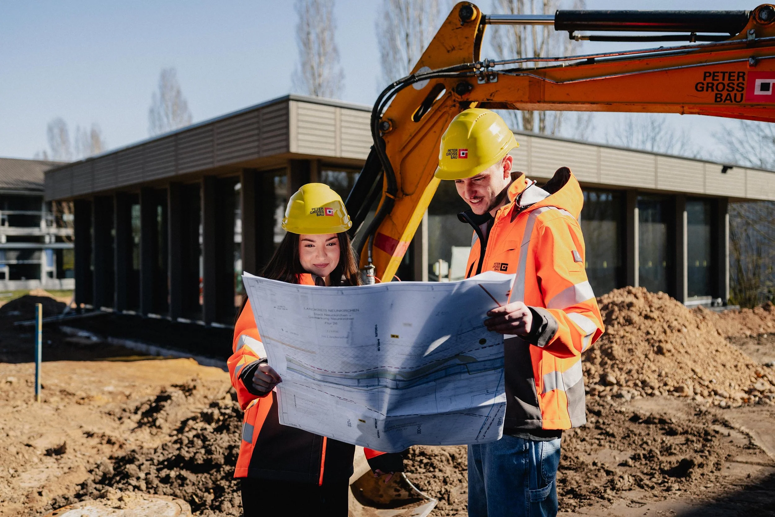 Azubis am Bau