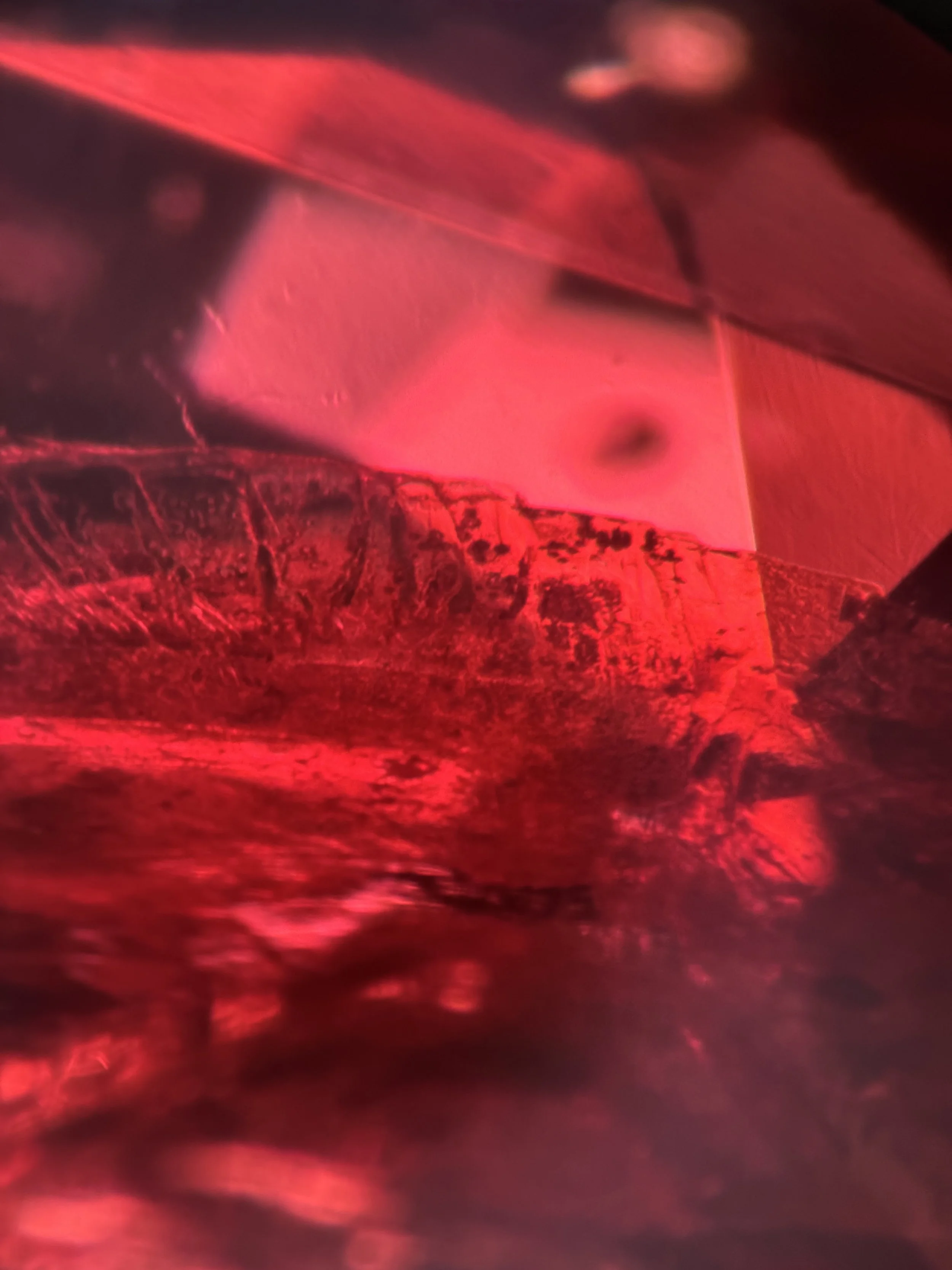 Clarity Enhancement Using Coloured Resin in a Unheated Ruby