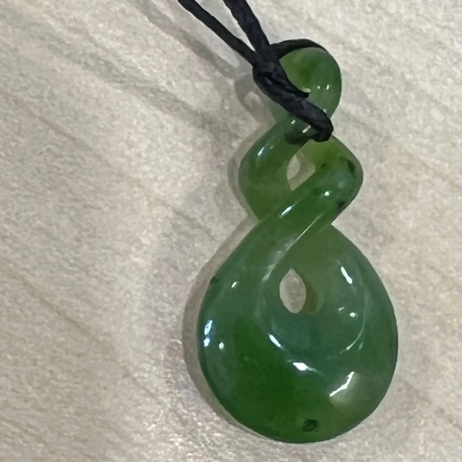 ef1ceddc-18ef-4d18-8cf3-285795844ca8.jpg