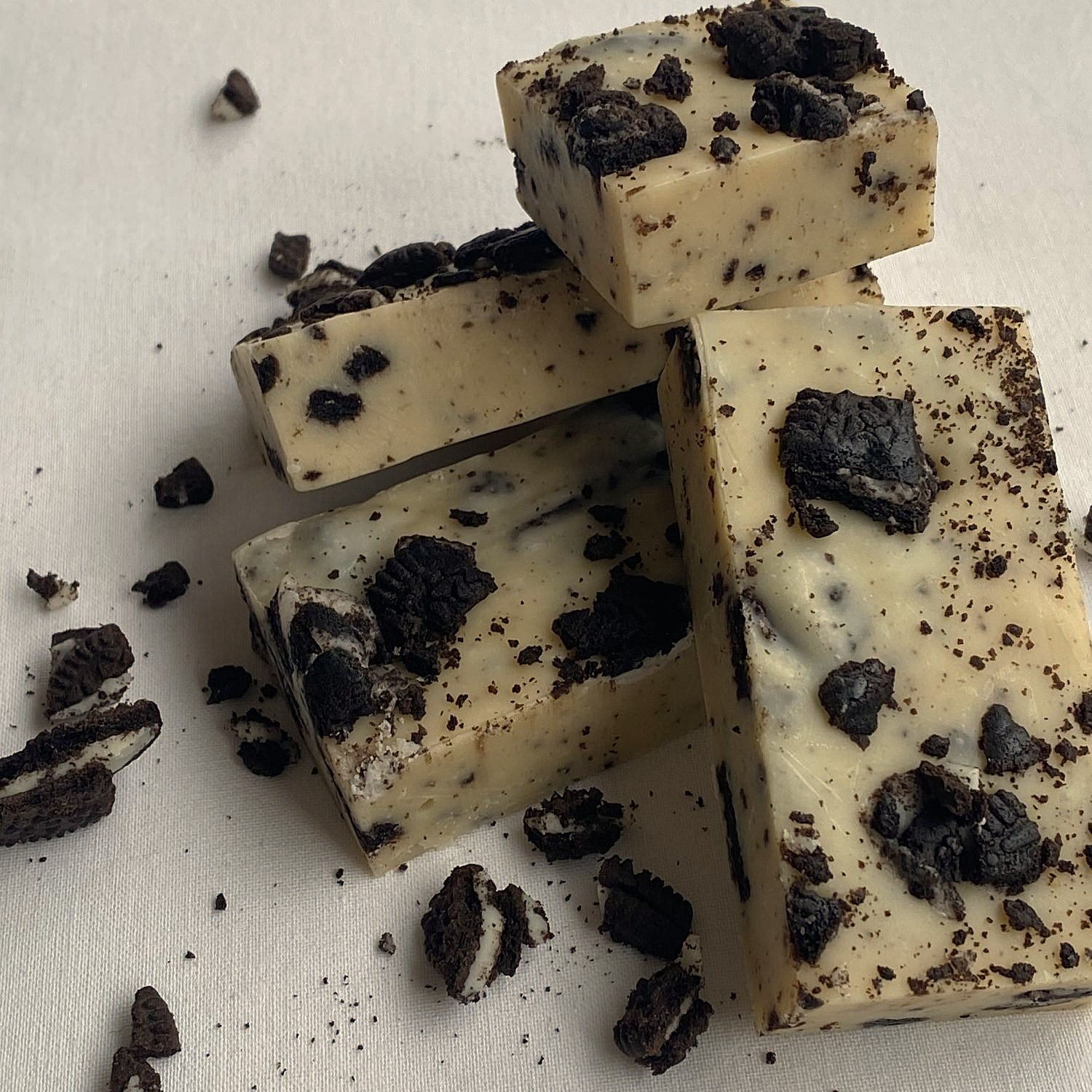 Handmade Milk & Cookies fudge topped with chocolate cookie pieces