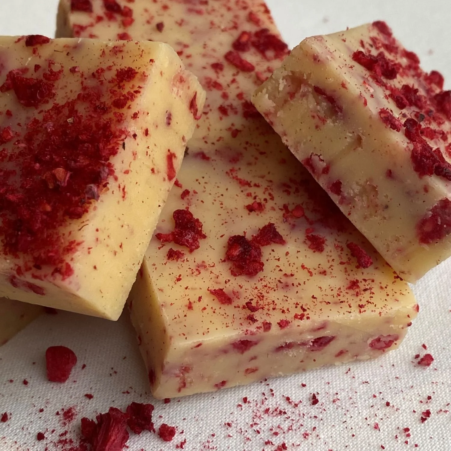 Handmade Raspberry Cream fudge with real raspberry flavour