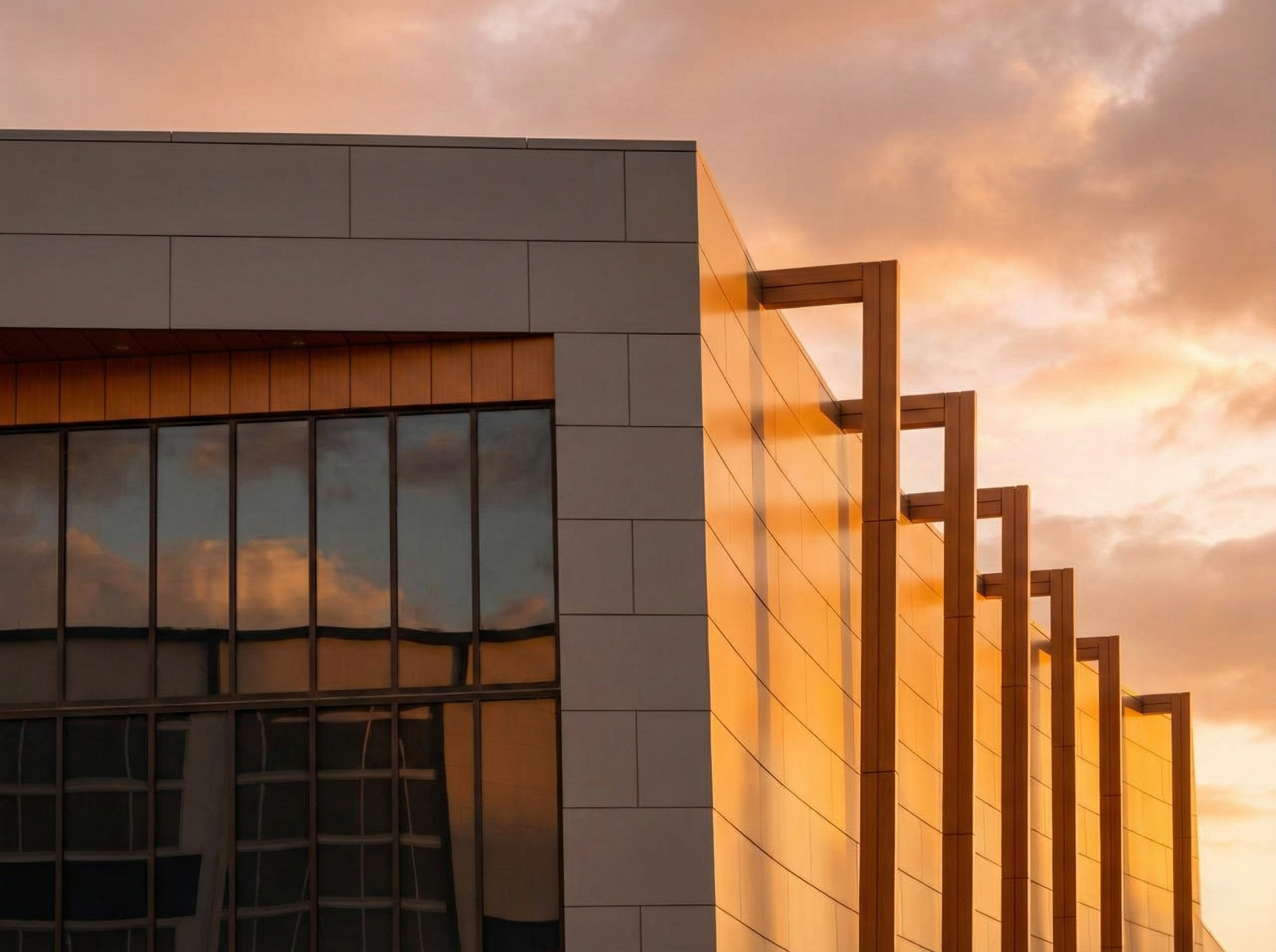 EXTERIOR IMAGE - ZOOM.png