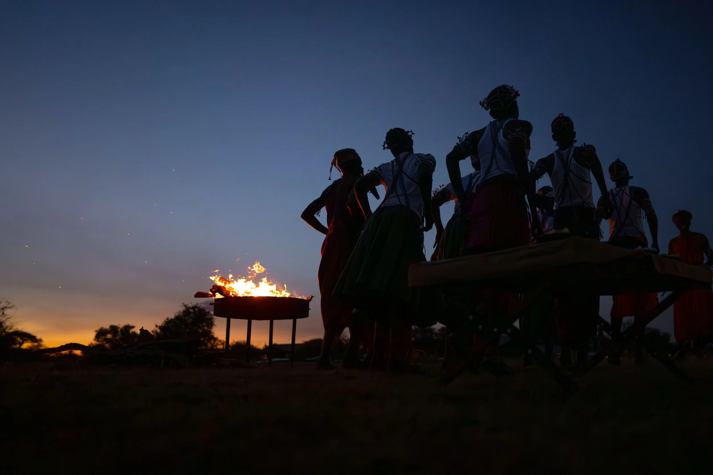 GrumetiReserve_Activities_TraditionalDancers_RossCouper_A1A0436.jpg