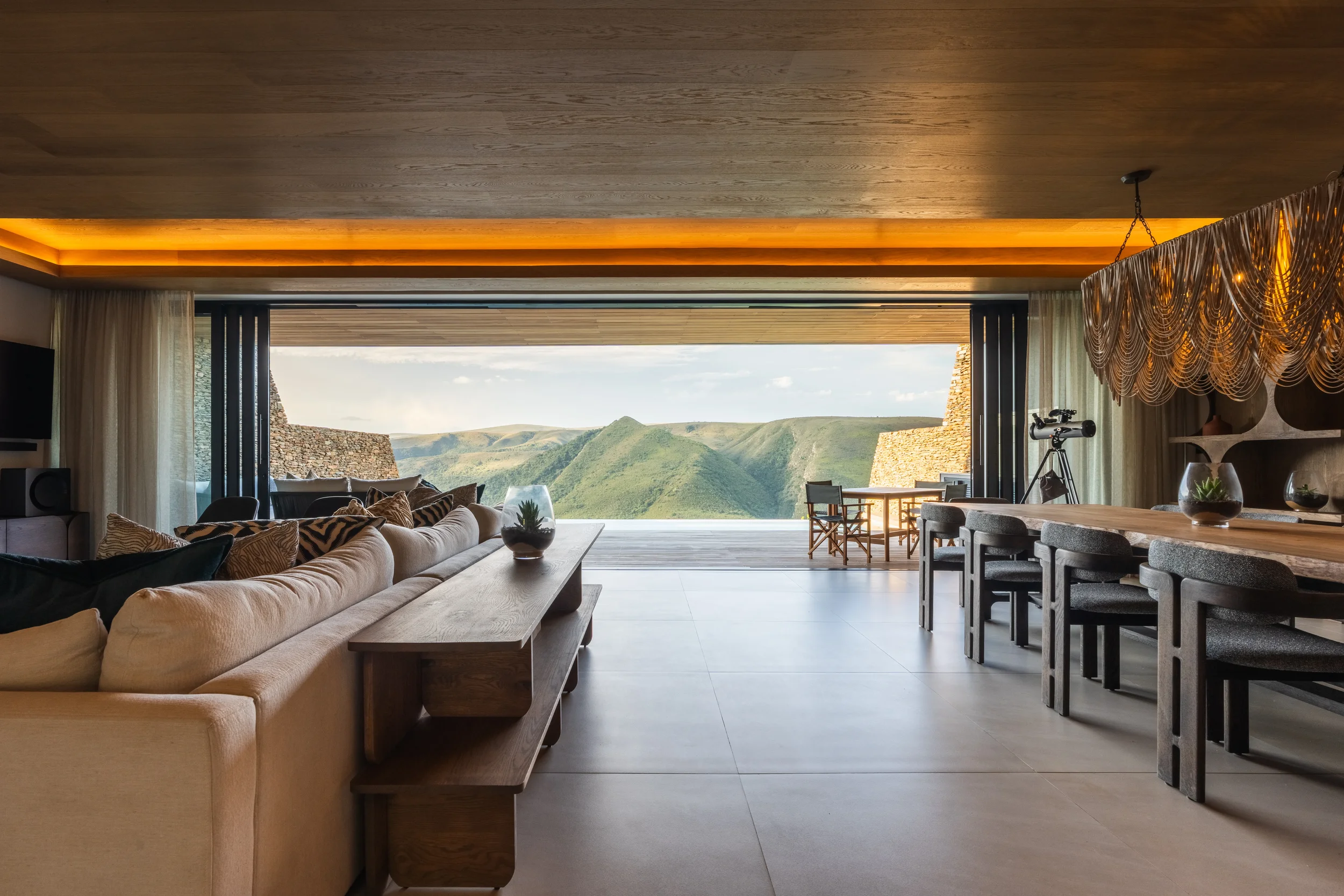 Hiddn Villa lounge.webp