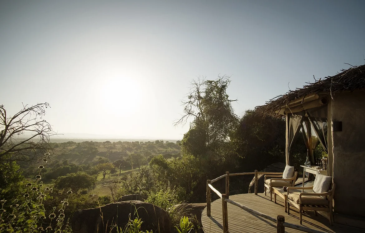 nomad lamai serengeti room exterior.webp