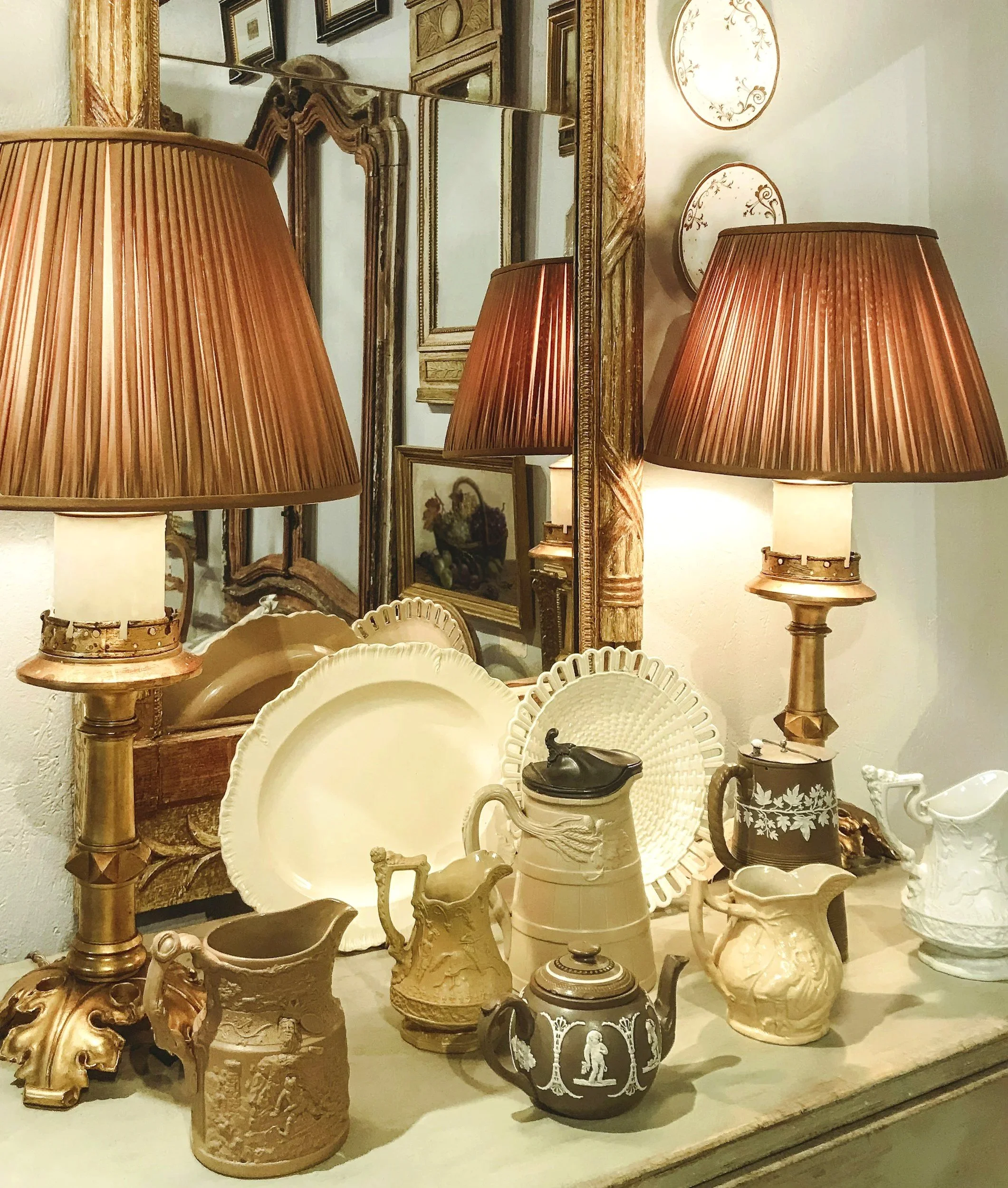 Lamp and trinkets on a dresser