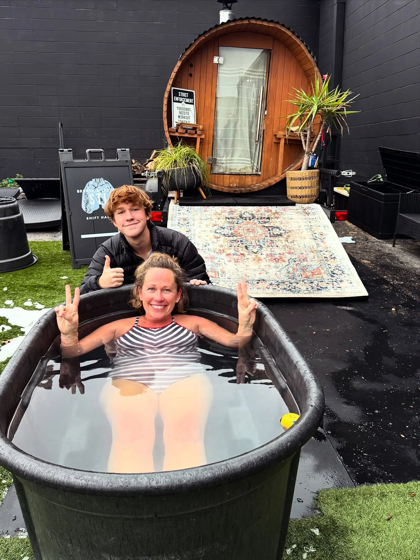 Hey fam! Hope everyone had a very Merry Christmas! Thank you for joining + supporting our pop up if you made by yesterday 🫶🏽🙏🏼 community is everything 

We have one more class left in December! If you&rsquo;re new, you get half off on your first 