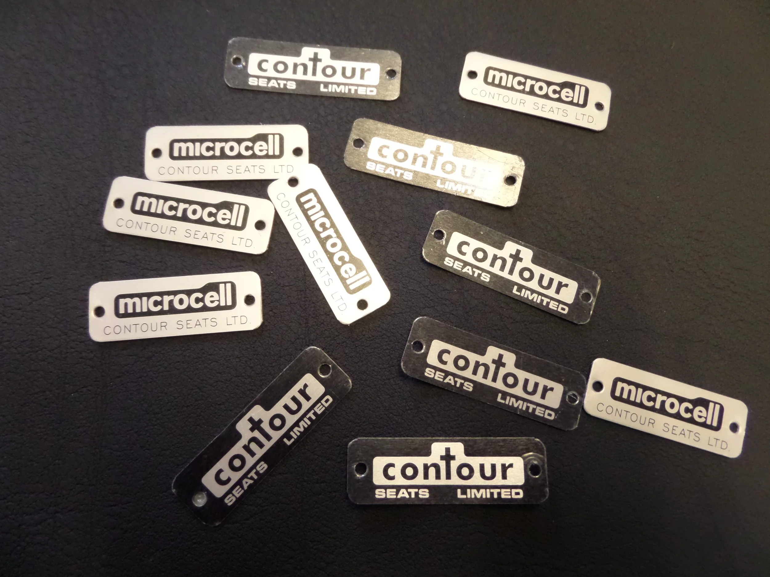 con_mic_seatbadge1.JPG