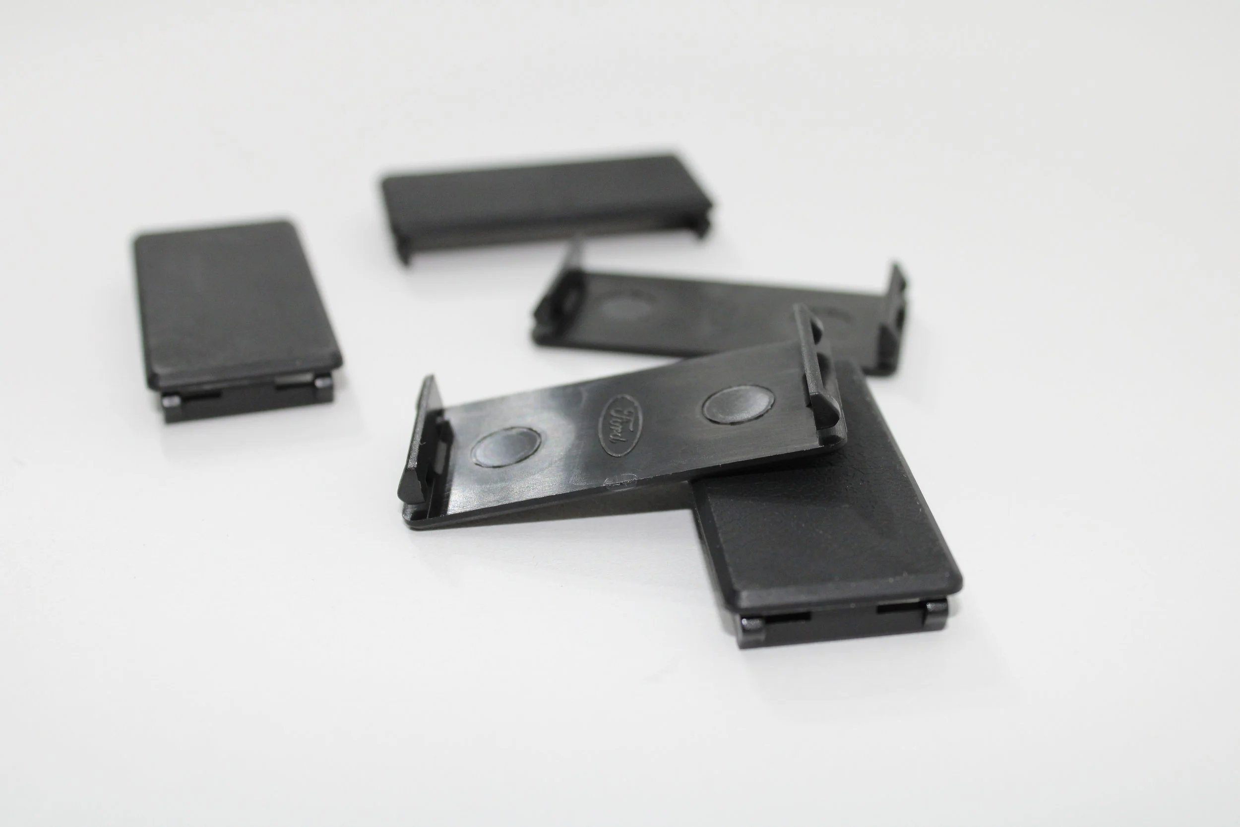 Lower switch panel blanking plate