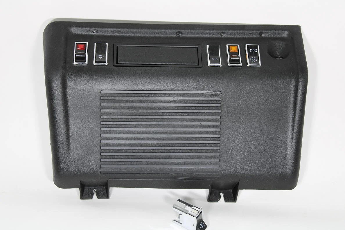 RS2000 Lower switch panel