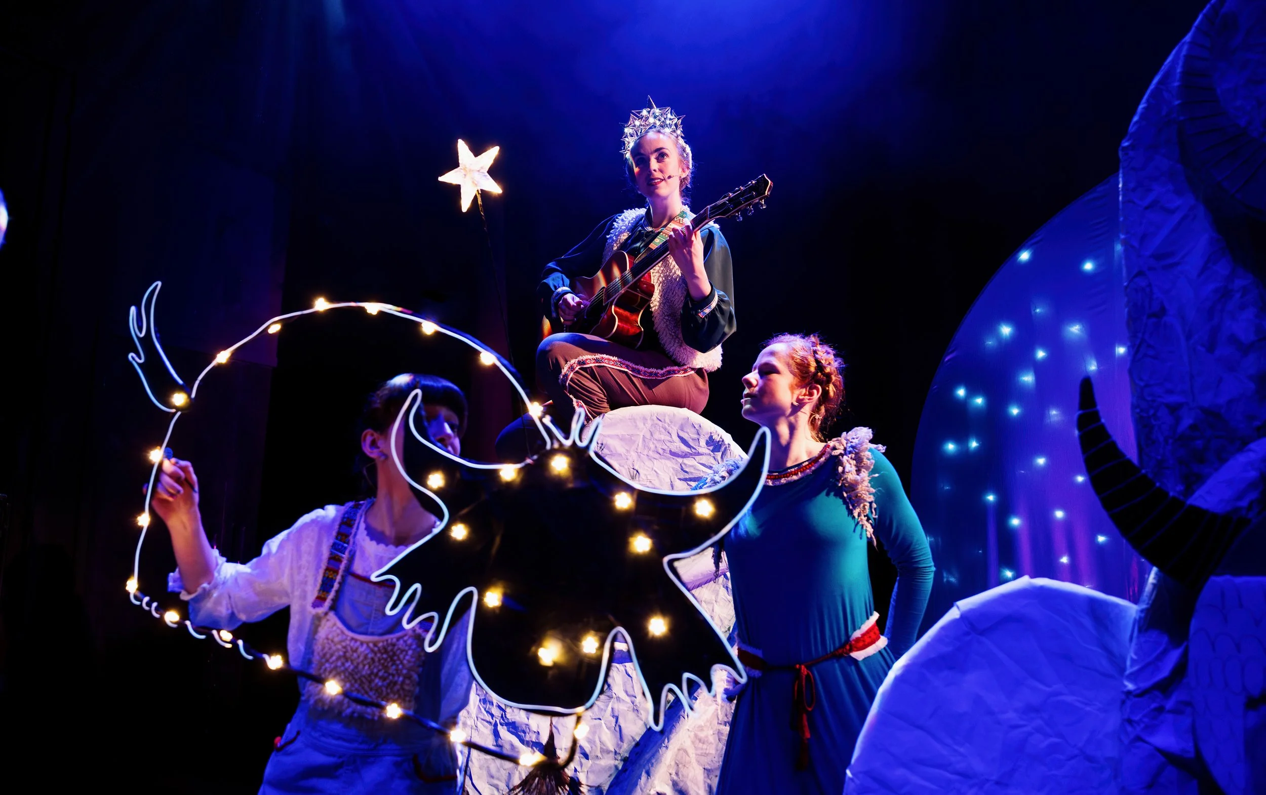 LAStheatre_TheLittlestYak@Marlowe_(c)Alex Brenner_2.jpg