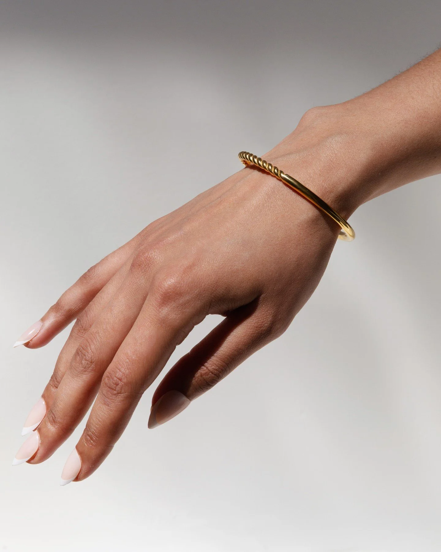 Everyday armor.⁠ Subtle. Sharp. Intentional.⁠
⁠
Meet the Vera Cuff.⁠
⁠
📸 @rxcheldenise // @messithoughtscreative⁠