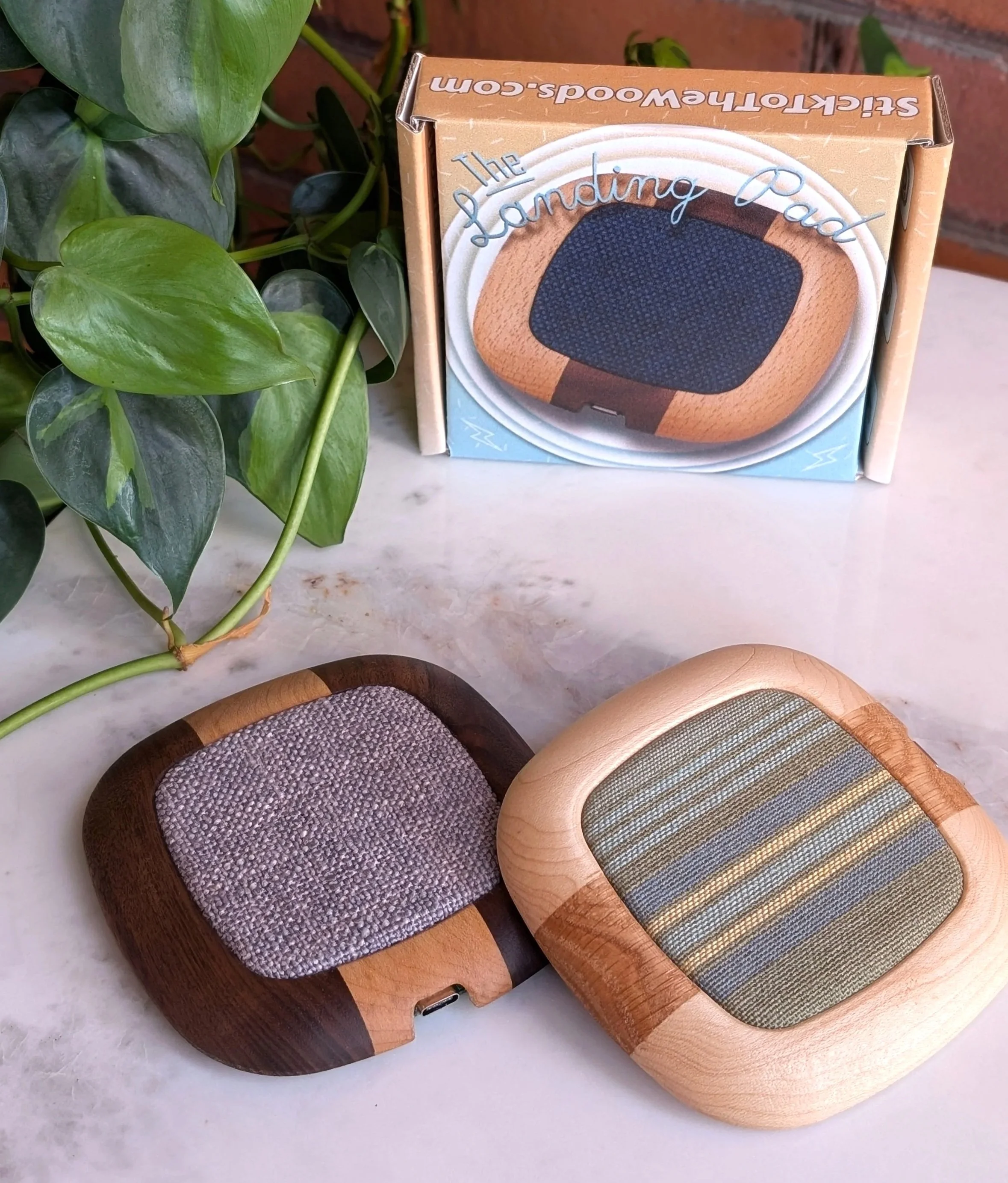 'The Landing Pad' Wireless Charger