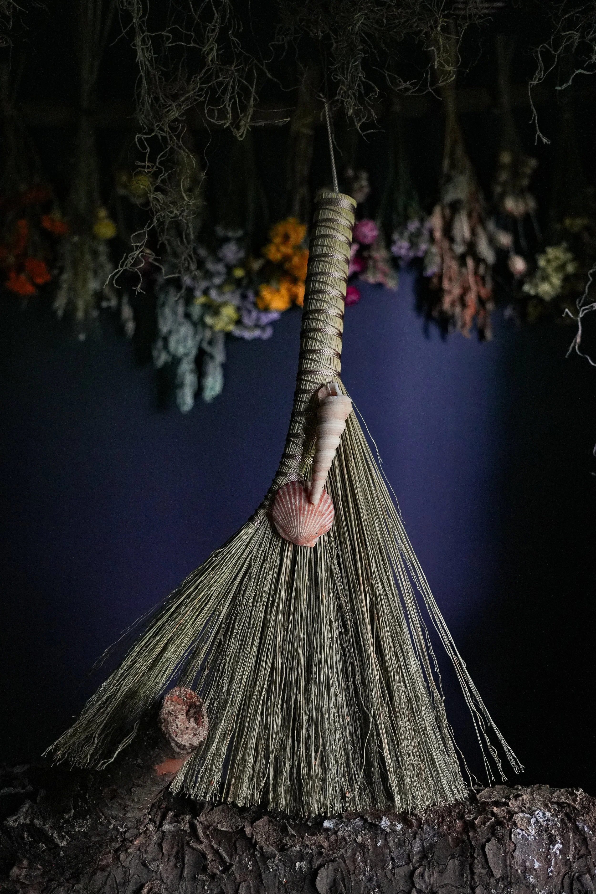 Shell Altar Broom
