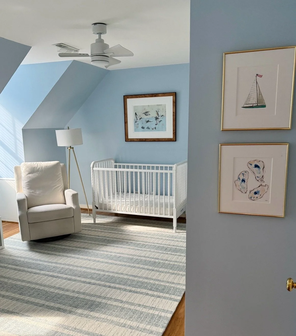 Sweet shades of blue for the tiniest sailor ⛵️ 

.

.

.

.

#InteriorDesign #KidsRoom #BoysRoom #NurseryDesign #ToddlerRoom #EmilyVirginiaDesign #RichmondInteriors #BedroomInspo #DesignDetails #KidsRoomInspo #BlueBedroom #CozyCorners #TimelessInteri