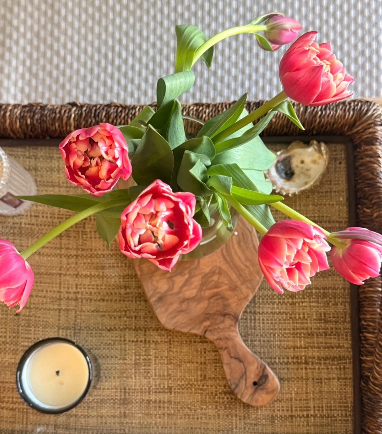 So happy to be back in my office this week after traveling 4 out of the past 5 weekends🌷🥱 Catching up on current projects and gearing up for new ones. Excited to share what I&rsquo;ve been working on lately! 🙌🏻✍🏻📋 

.

#interiordesign #austinin