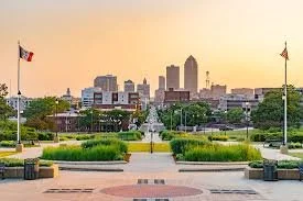 Des Moines, Iowa. The Perfect Place to Move For Flight Training