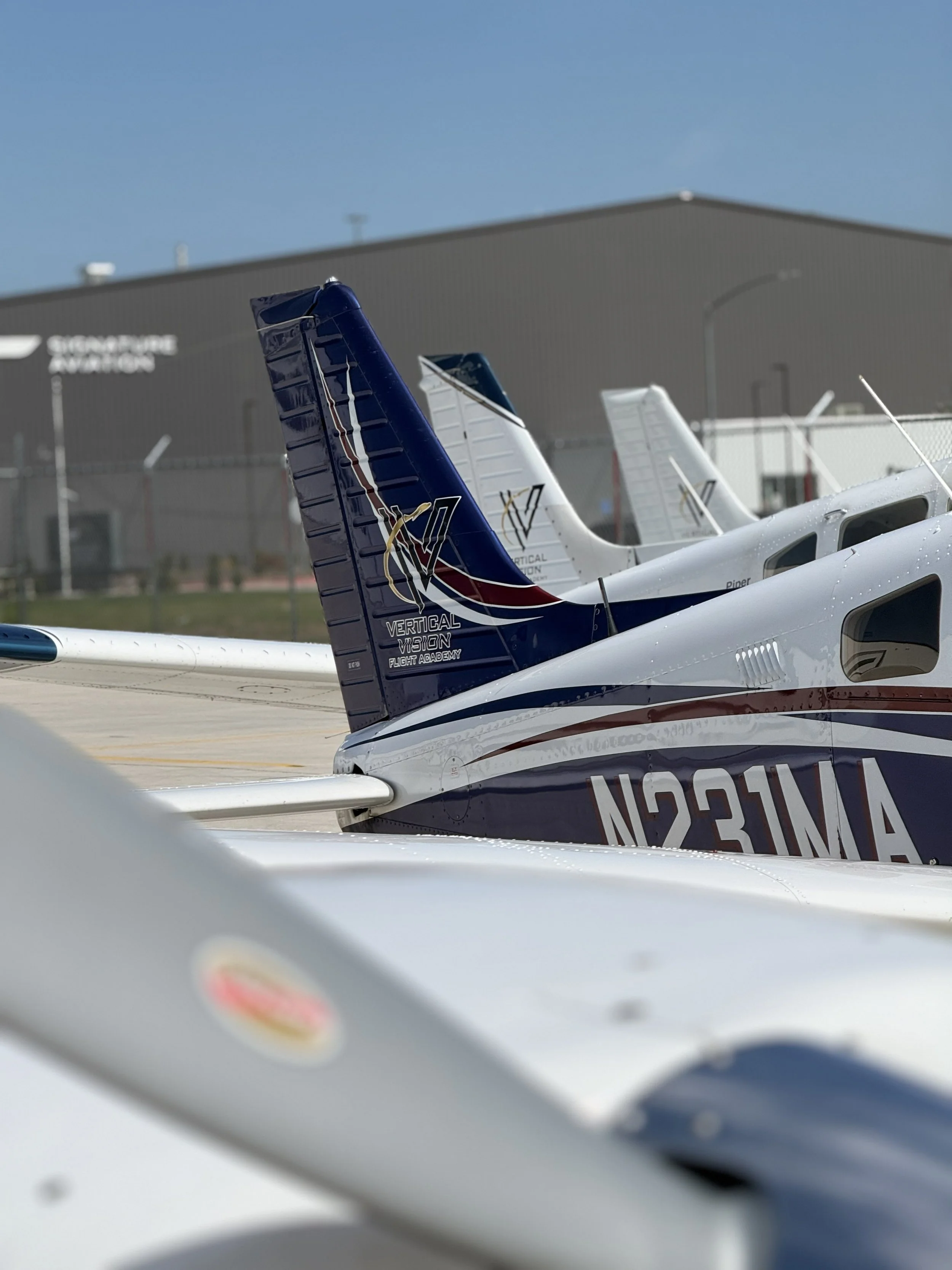 Vertical Vision Flight Academy Des Moines Flight School Piper Archer Aircraft