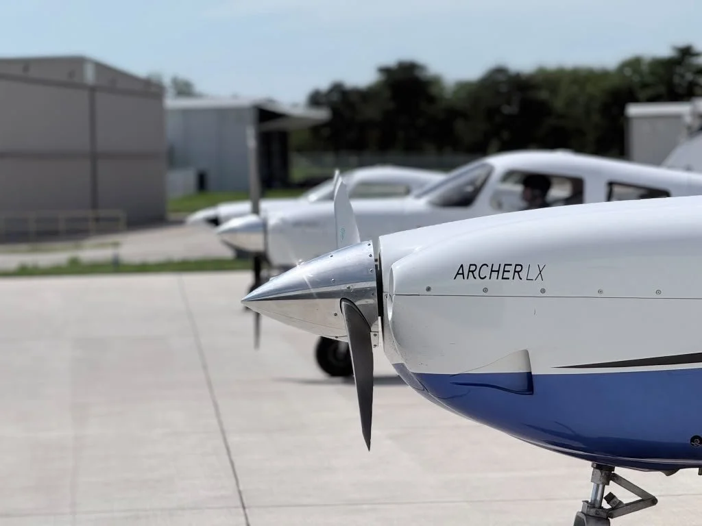Piper Archer propeller close-up at KDSM