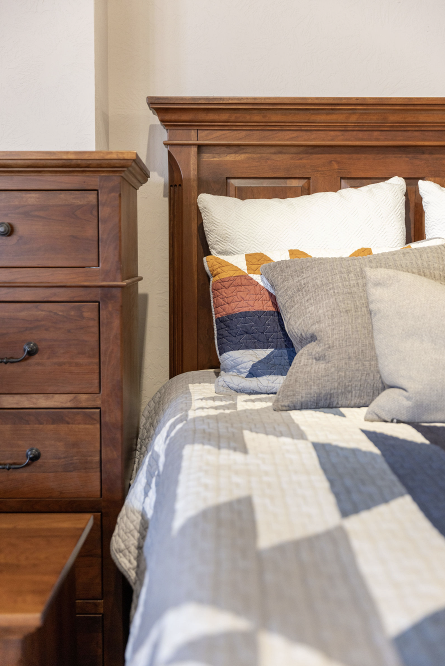 Benefits of Choosing Solid Wood Furniture in OKC for Long-Lasting Quality